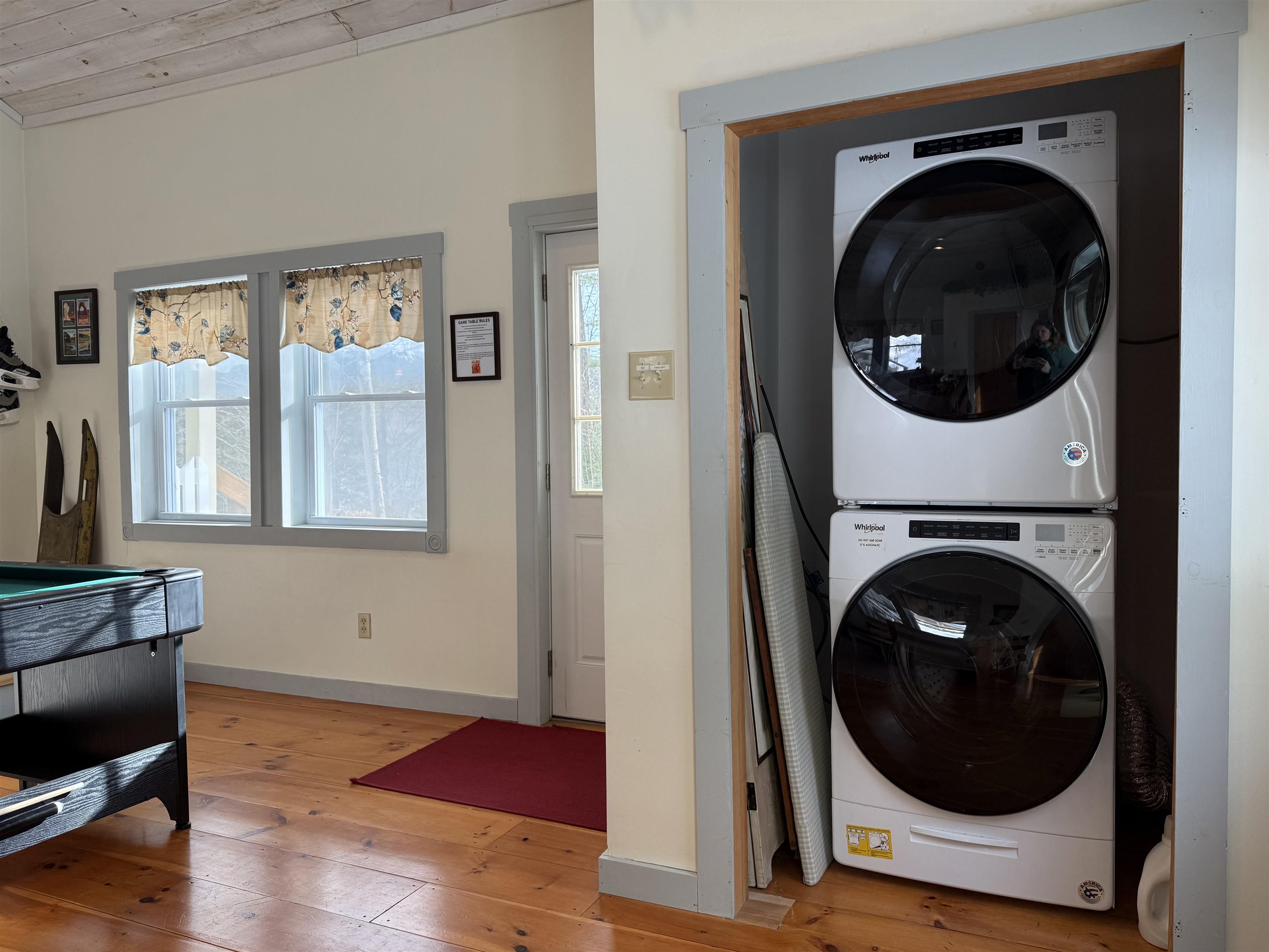 71 Vacation Lodge Road Londonderry, VT 05148 - Photo 16 of 36