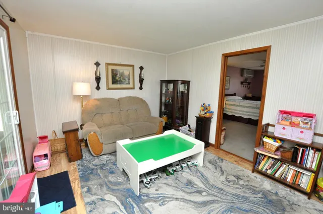 $423,900 | 400 South Arthur Drive, Edgewater Park, NJ 08010