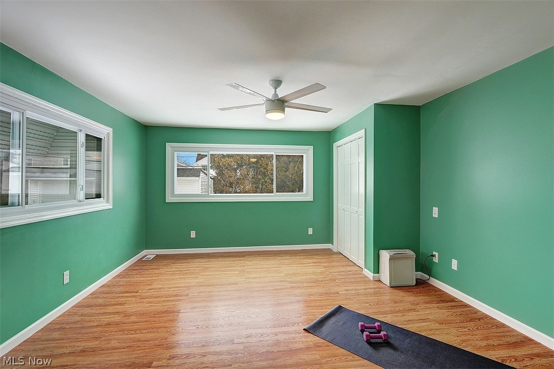 4457 Groveland Road University Heights, OH 44118 - Photo 14 of 24 The 15 x 13 family room on the first floor could also have other uses: exercise room, yoga studio, art room, bedroom...