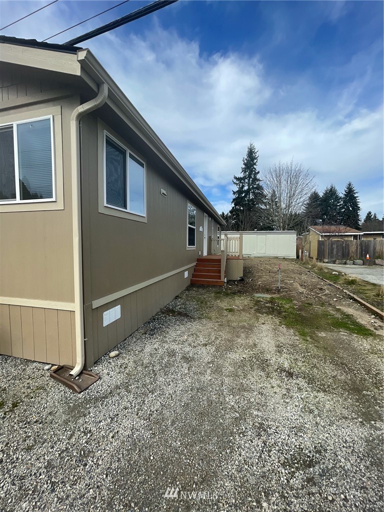 3612 Northeast 4th Street, Unit 23 Renton, WA 98056 - Photo 24 of 26