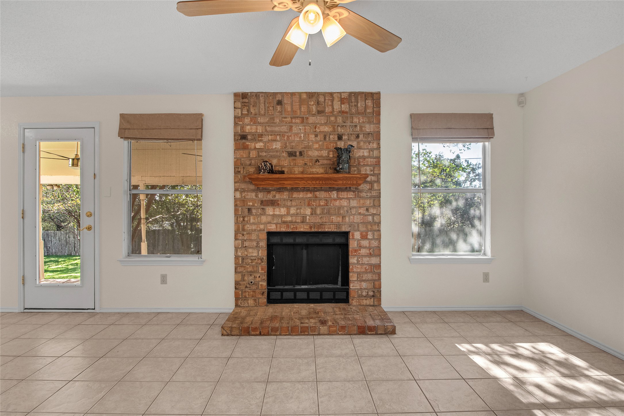 7801 Callbram Lane Austin, TX 78736 - Photo 9 of 35