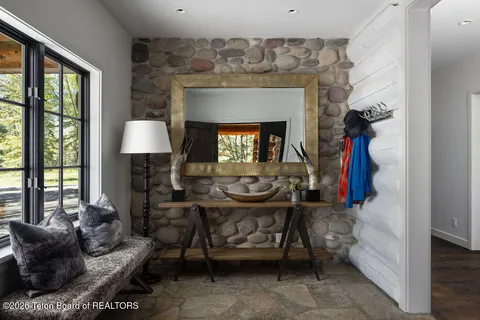 $23,500,000 | 185 Swan Road, Jackson, WY 83001