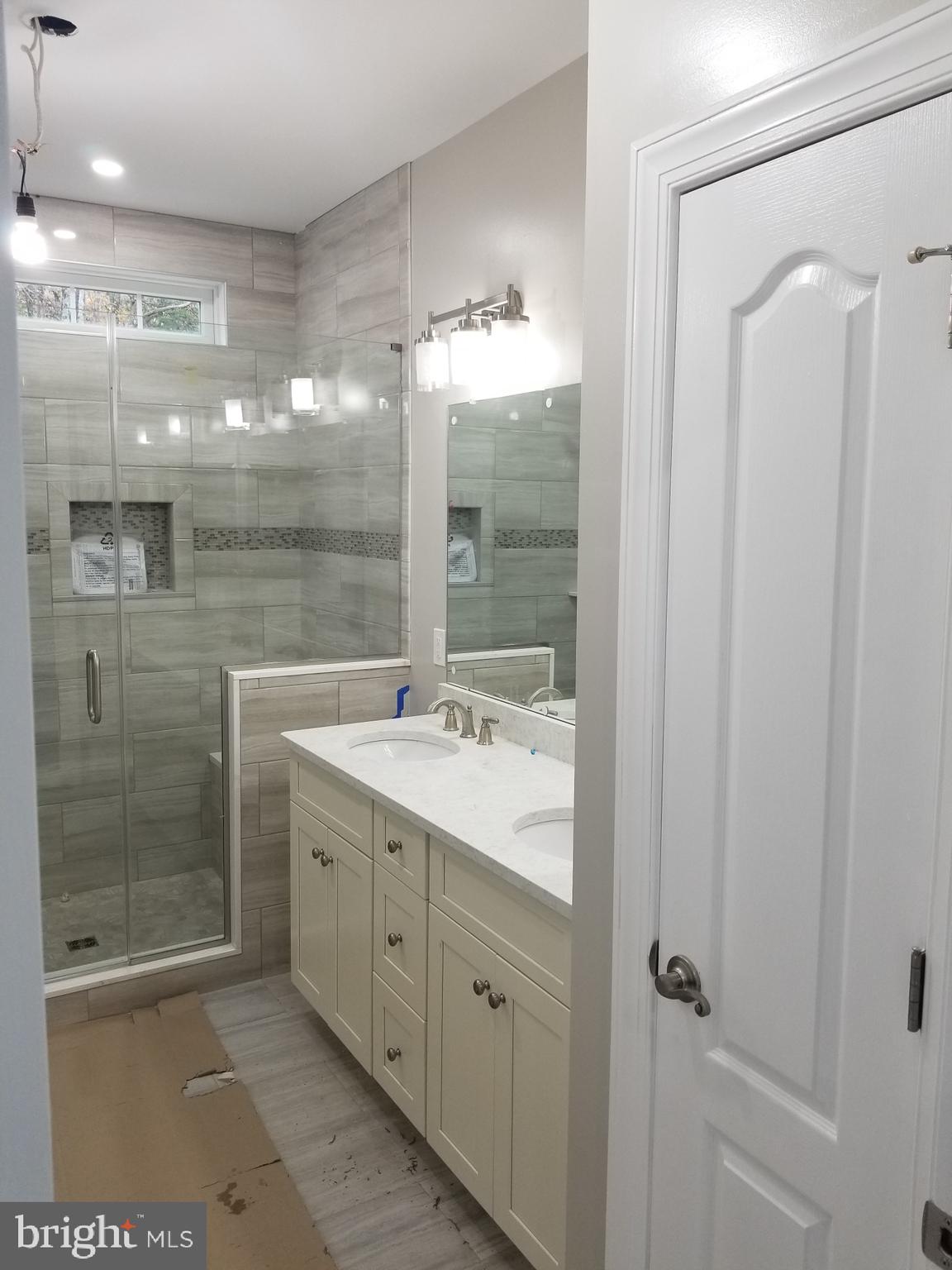 1 Rams Gate Court Medford, NJ 08055 - Photo 25 of 46