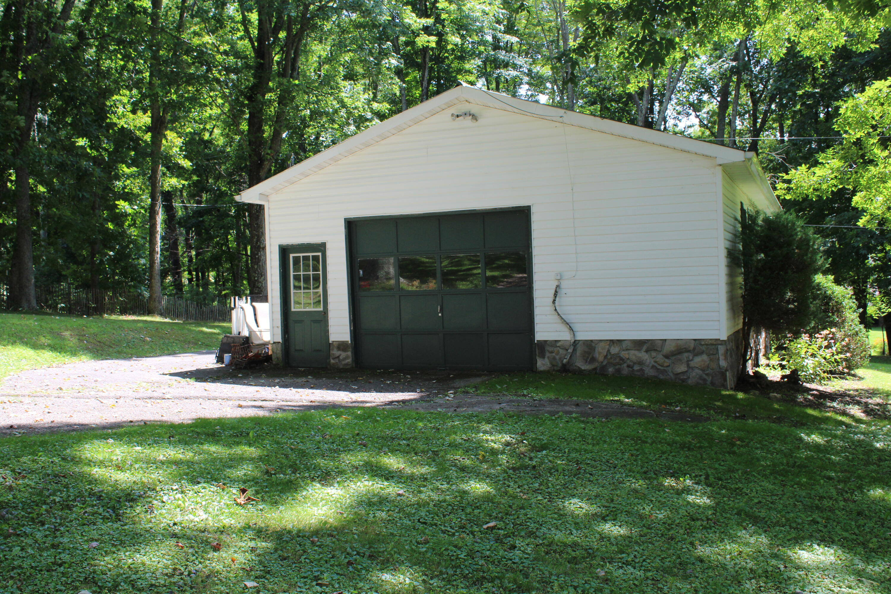 534 Anthony Road Frankford, WV 24938 - Photo 30 of 32 Gallery Image 30