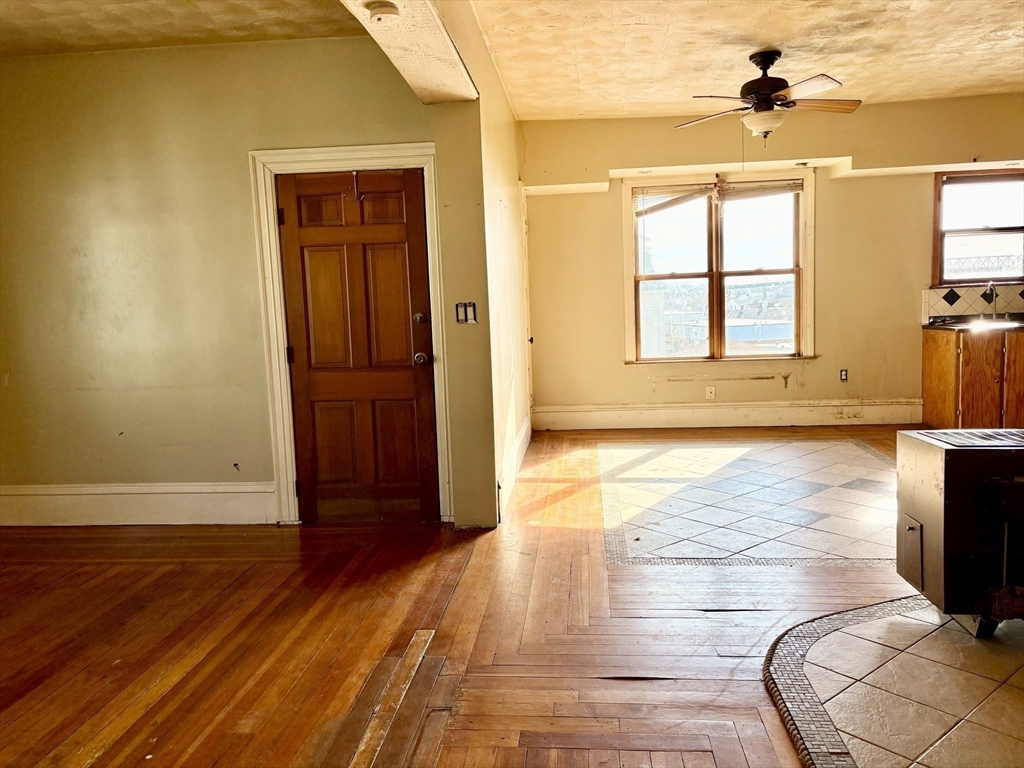 154 Barnaby Street Fall River, MA 02720 - Photo 24 of 41