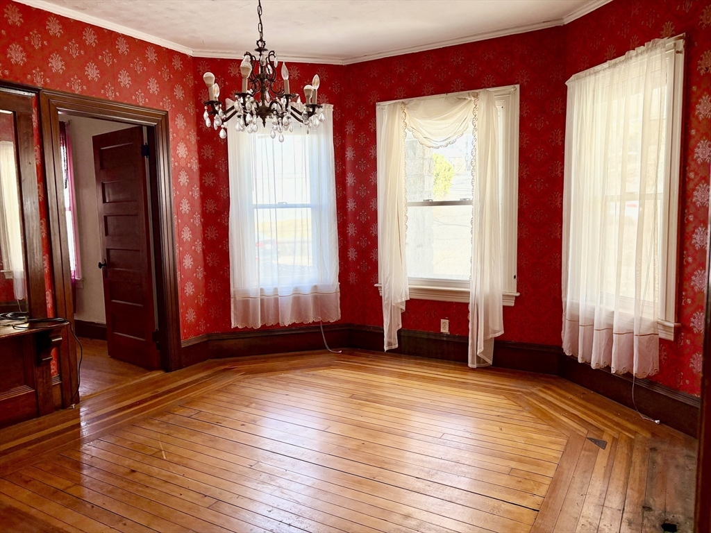 154 Barnaby Street Fall River, MA 02720 - Photo 7 of 41