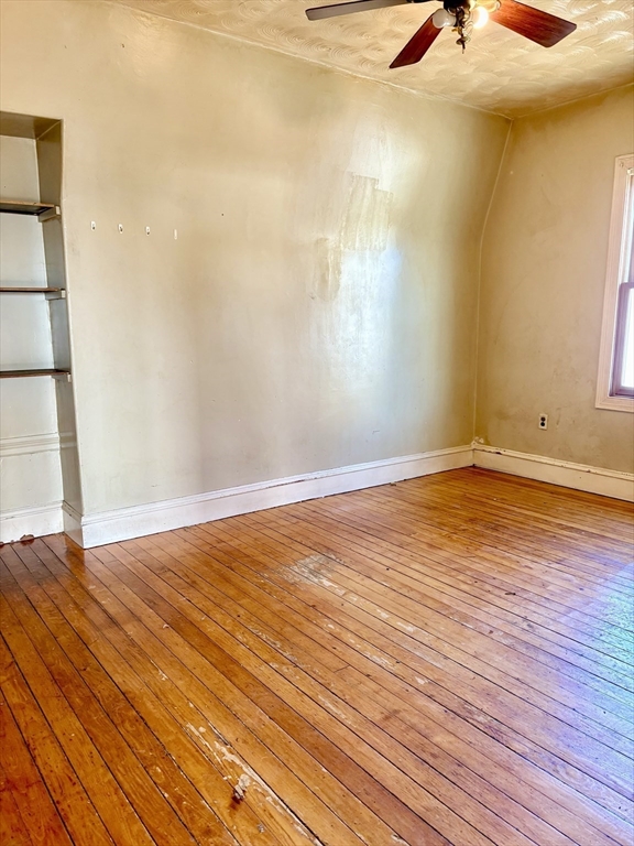 154 Barnaby Street Fall River, MA 02720 - Photo 10 of 41