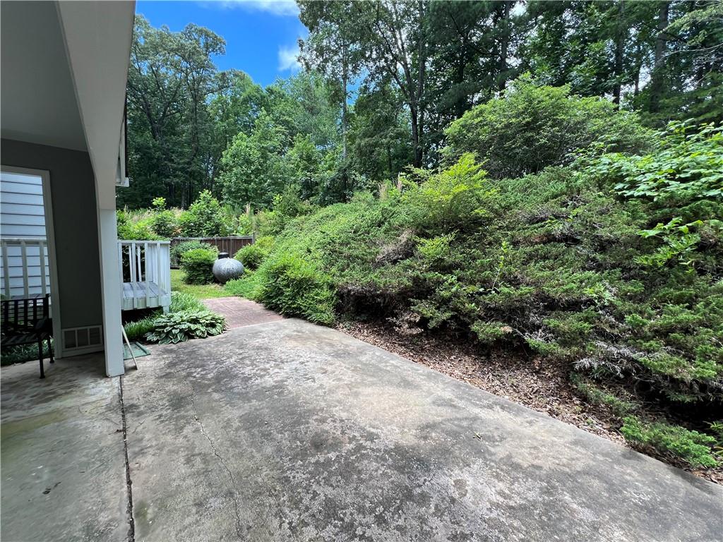 9135 Clearwater Road Gainesville, GA 30506 - Photo 32 of 41