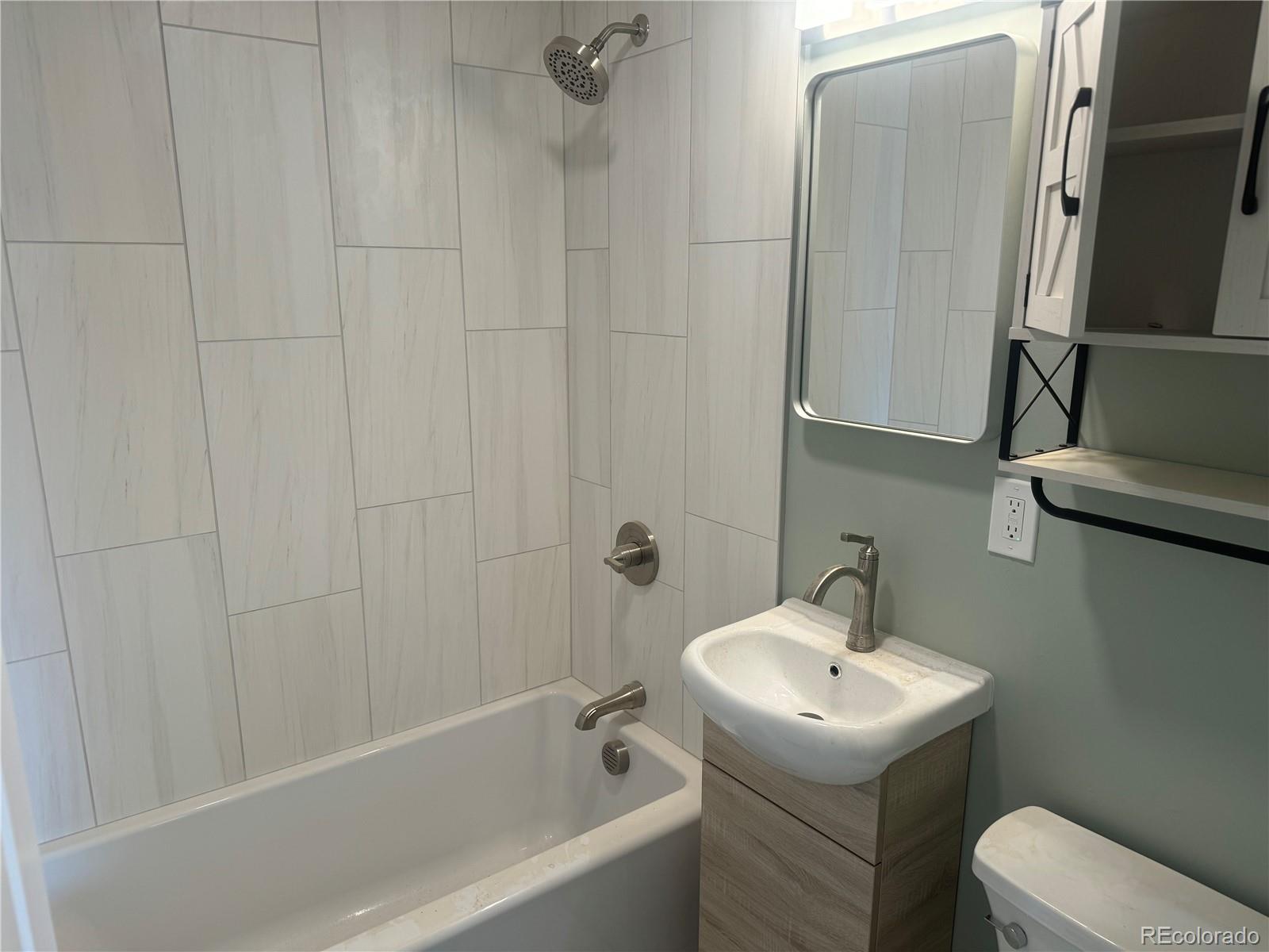 2300 Oneida Street Denver, CO 80207 - Photo 16 of 20