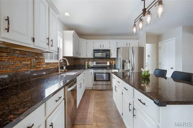 $400,000 | 323 Dennison Drive, O'Fallon, IL 62269