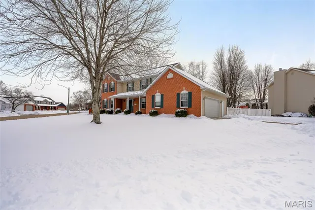 $400,000 | 323 Dennison Drive, O'Fallon, IL 62269