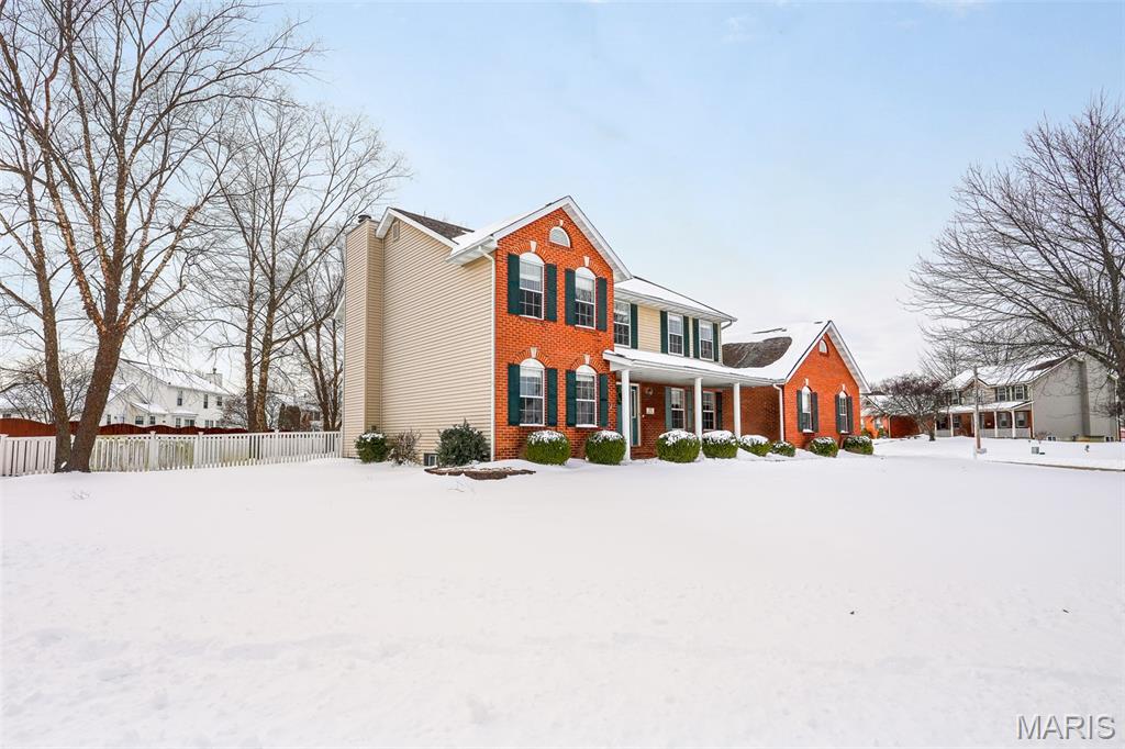 323 Dennison Drive O'Fallon, IL 62269 - Photo 3 of 55