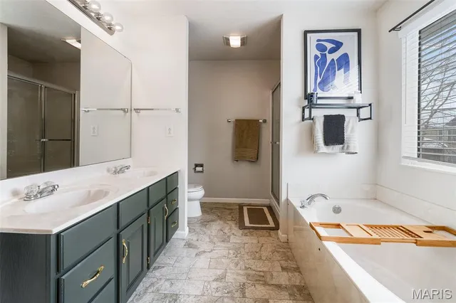 $400,000 | 323 Dennison Drive, O'Fallon, IL 62269