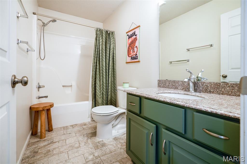 323 Dennison Drive O'Fallon, IL 62269 - Photo 38 of 55