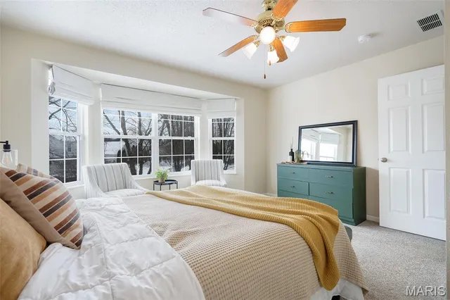 $400,000 | 323 Dennison Drive, O'Fallon, IL 62269