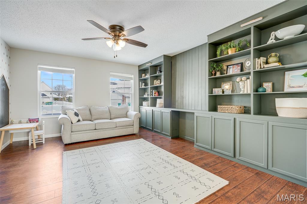 323 Dennison Drive O'Fallon, IL 62269 - Photo 8 of 55