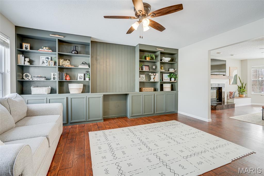 323 Dennison Drive O'Fallon, IL 62269 - Photo 9 of 55