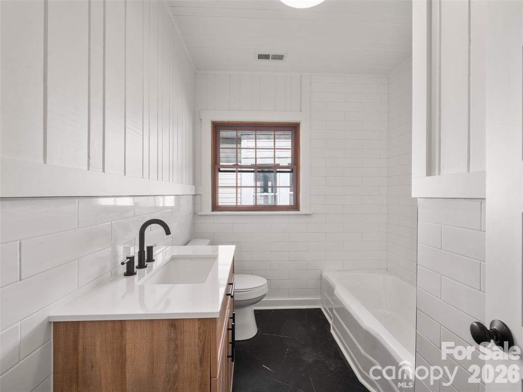 228 Main Street Rosman, NC 28772 - Photo 7 of 20