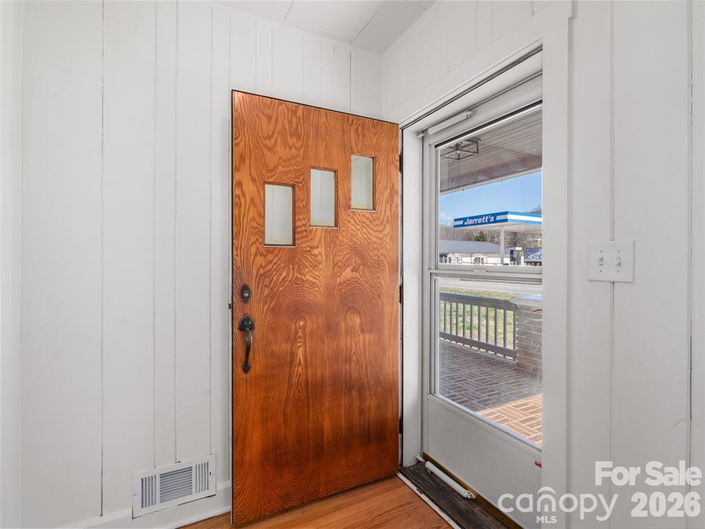 228 Main Street Rosman, NC 28772 - Photo 10 of 20