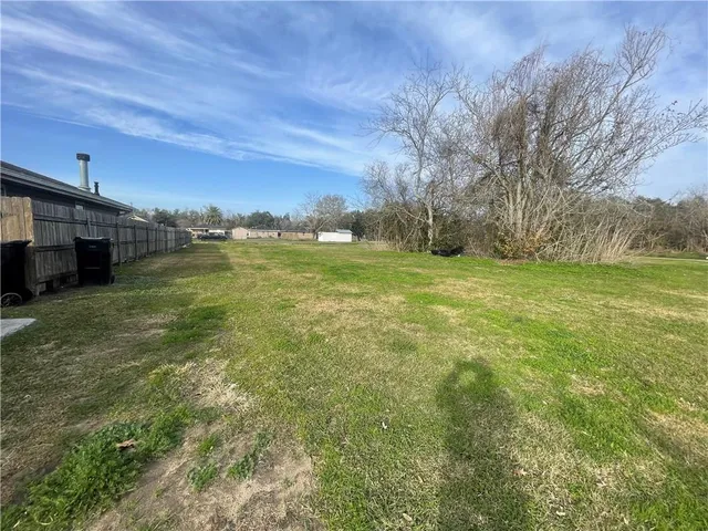 $35,000 | 2912 Riverbend Drive, Violet, LA 70092