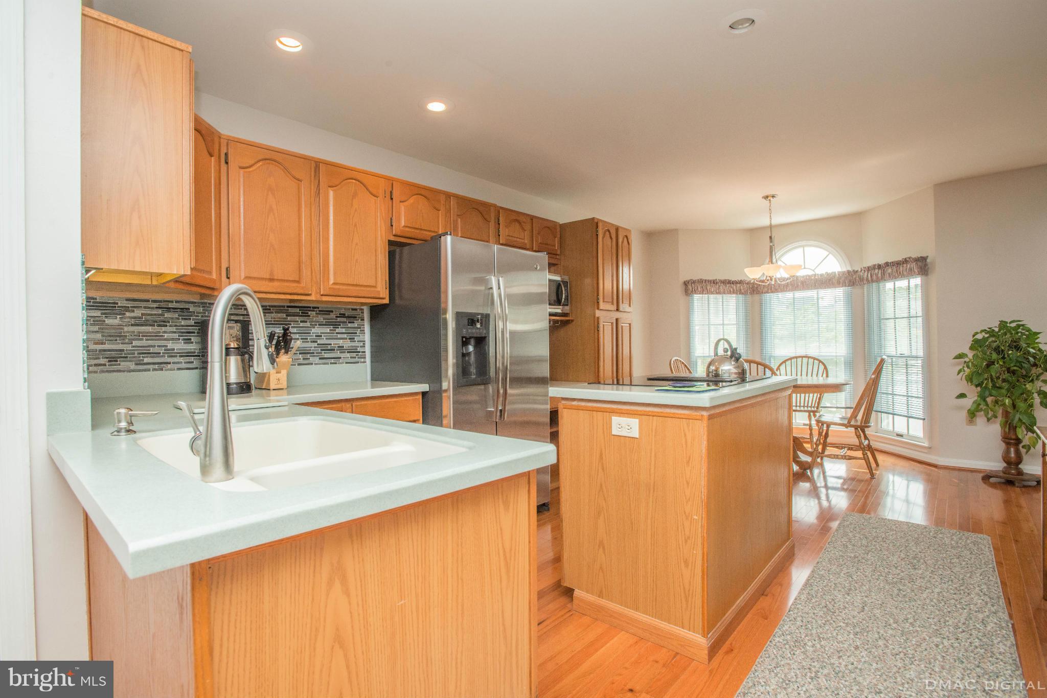 30 Victoria Square Frederick, MD 21702 - Photo 5 of 30 Kitchen
