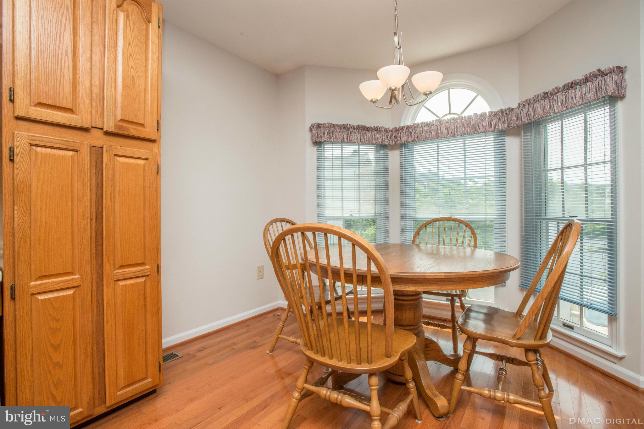 30 Victoria Square Frederick, MD 21702 - Photo 10 of 30 Kitchen