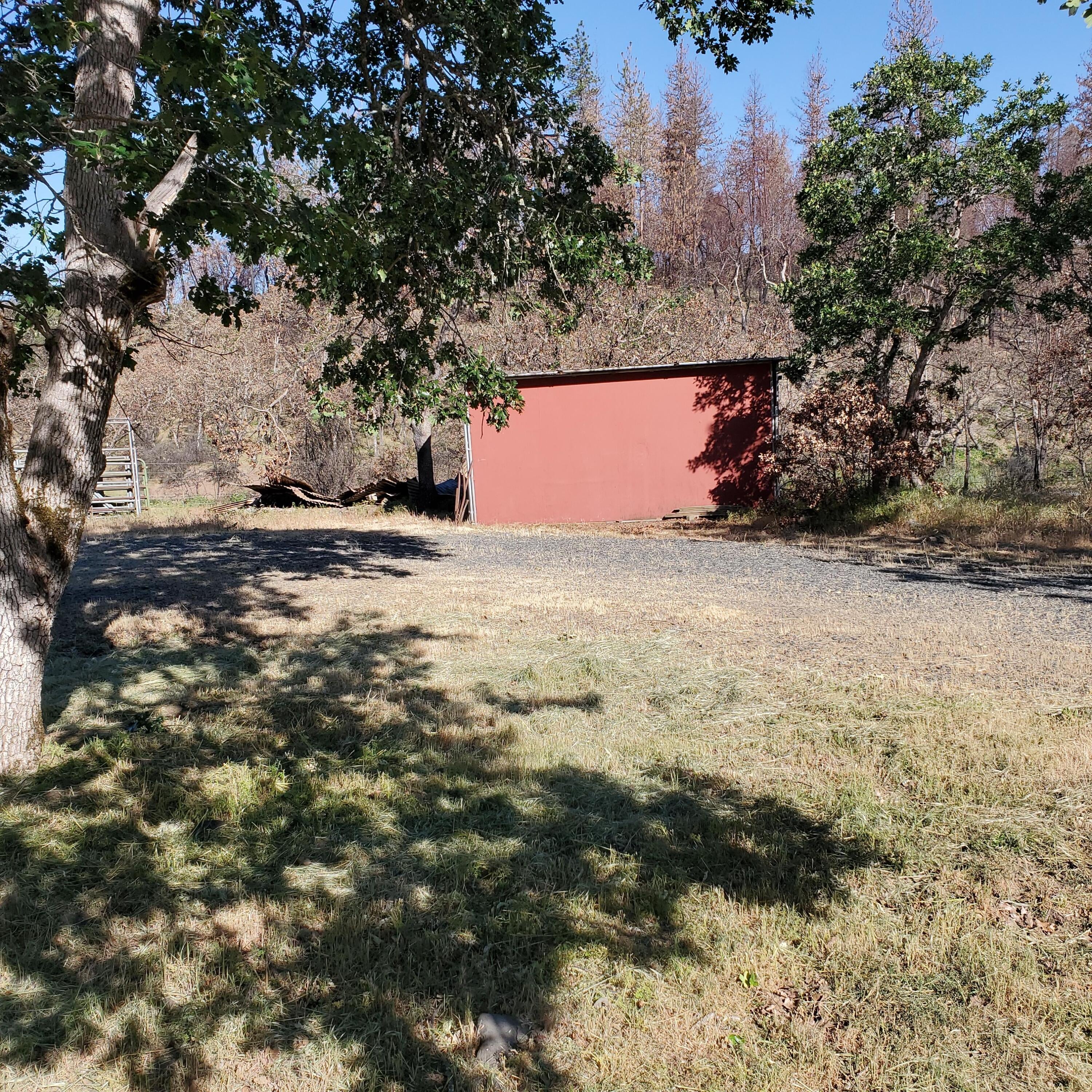 2443 Worthington Road Eagle Point, OR 97524 - Photo 9 of 11 20210526_084511
