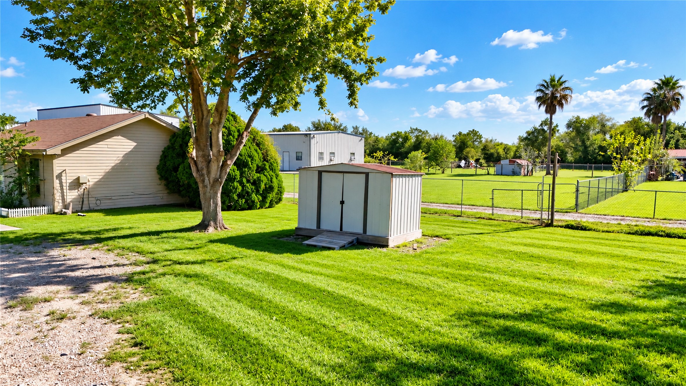 13632 Montgomery Road Santa Fe, TX 77510 - Photo 17 of 30 Storage shed