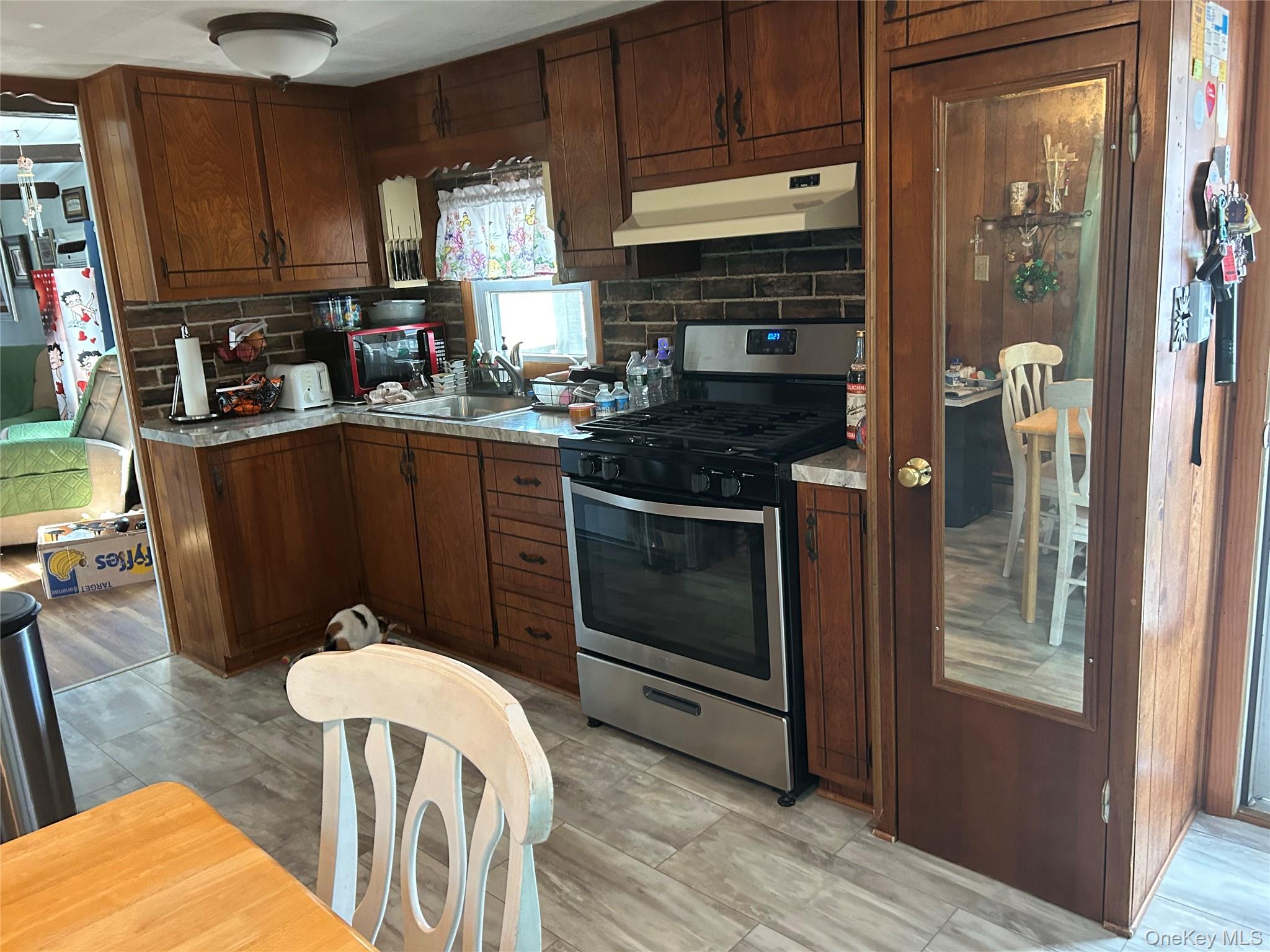 22 Baumville Road Fishkill, NY 12508 - Photo 4 of 20