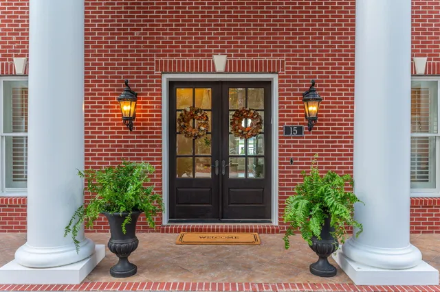 $3,500,000 | 15 Plantation Oaks, Mary Esther, FL 32569