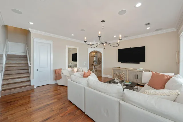 $3,500,000 | 15 Plantation Oaks, Mary Esther, FL 32569