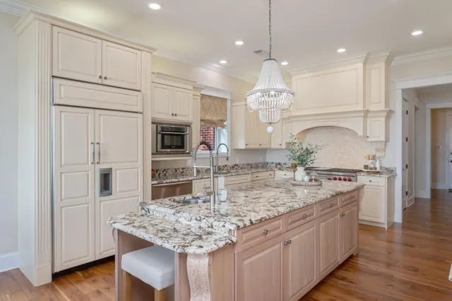 $3,500,000 | 15 Plantation Oaks, Mary Esther, FL 32569