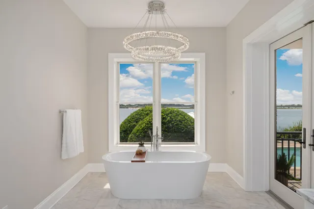 $3,500,000 | 15 Plantation Oaks, Mary Esther, FL 32569