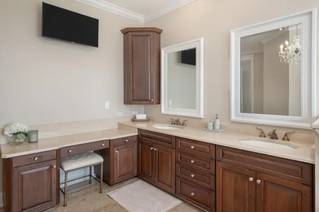 $3,500,000 | 15 Plantation Oaks, Mary Esther, FL 32569