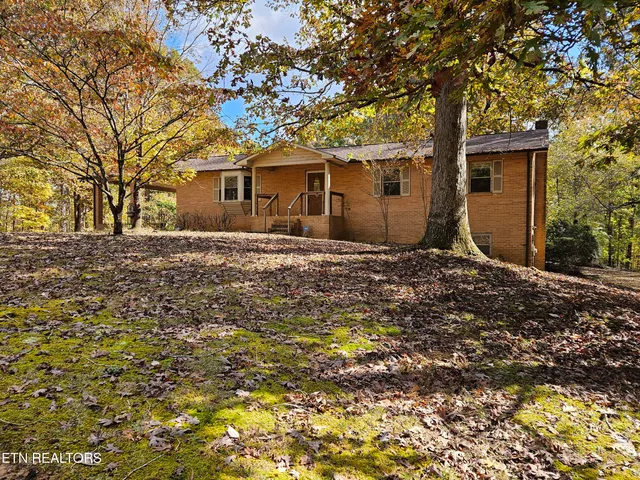 $375,000 | 240 West Rockwood Ferry Road, Ten Mile, TN 37880