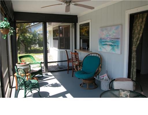 938 Southwest Bay State Road Port St. Lucie, FL 34953 - Photo 15 of 16 Gallery Image 15