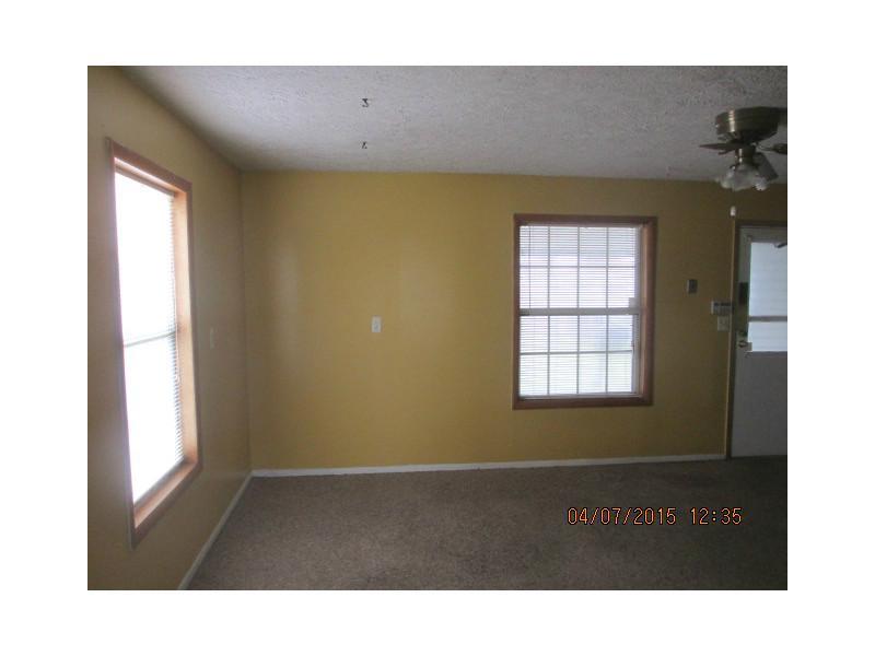 3639 Dubarry Road Indianapolis, IN 46226 - Photo 6 of 11 Gallery Image 6