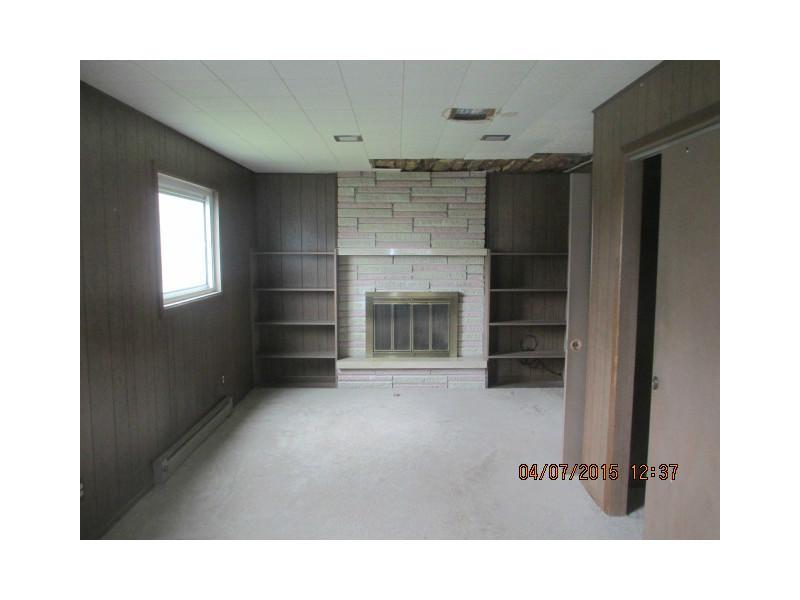 3639 Dubarry Road Indianapolis, IN 46226 - Photo 8 of 11 Gallery Image 8