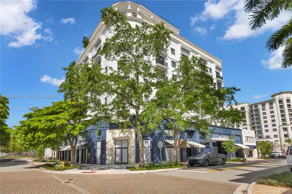 $7,950 | 4220 Laguna Street, Unit 803, Coral Gables, FL 33146