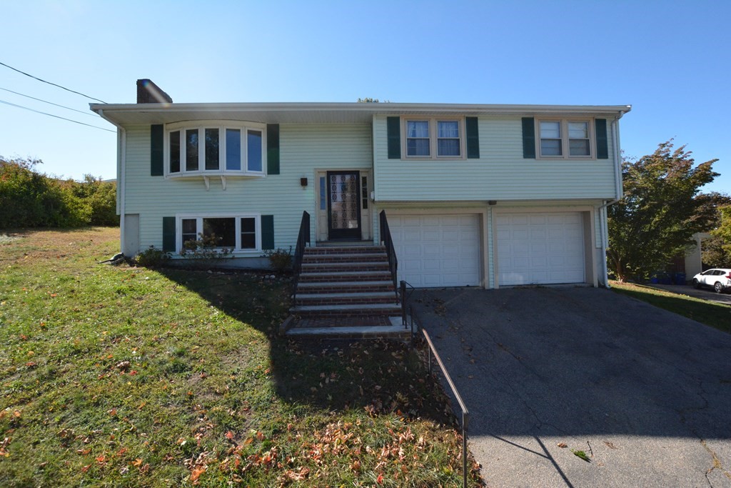31 Richard Road Braintree, MA 02184 - Photo 1 of 17 Gallery Image 1