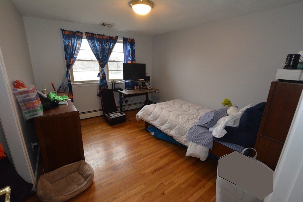 31 Richard Road Braintree, MA 02184 - Photo 8 of 17 Gallery Image 8