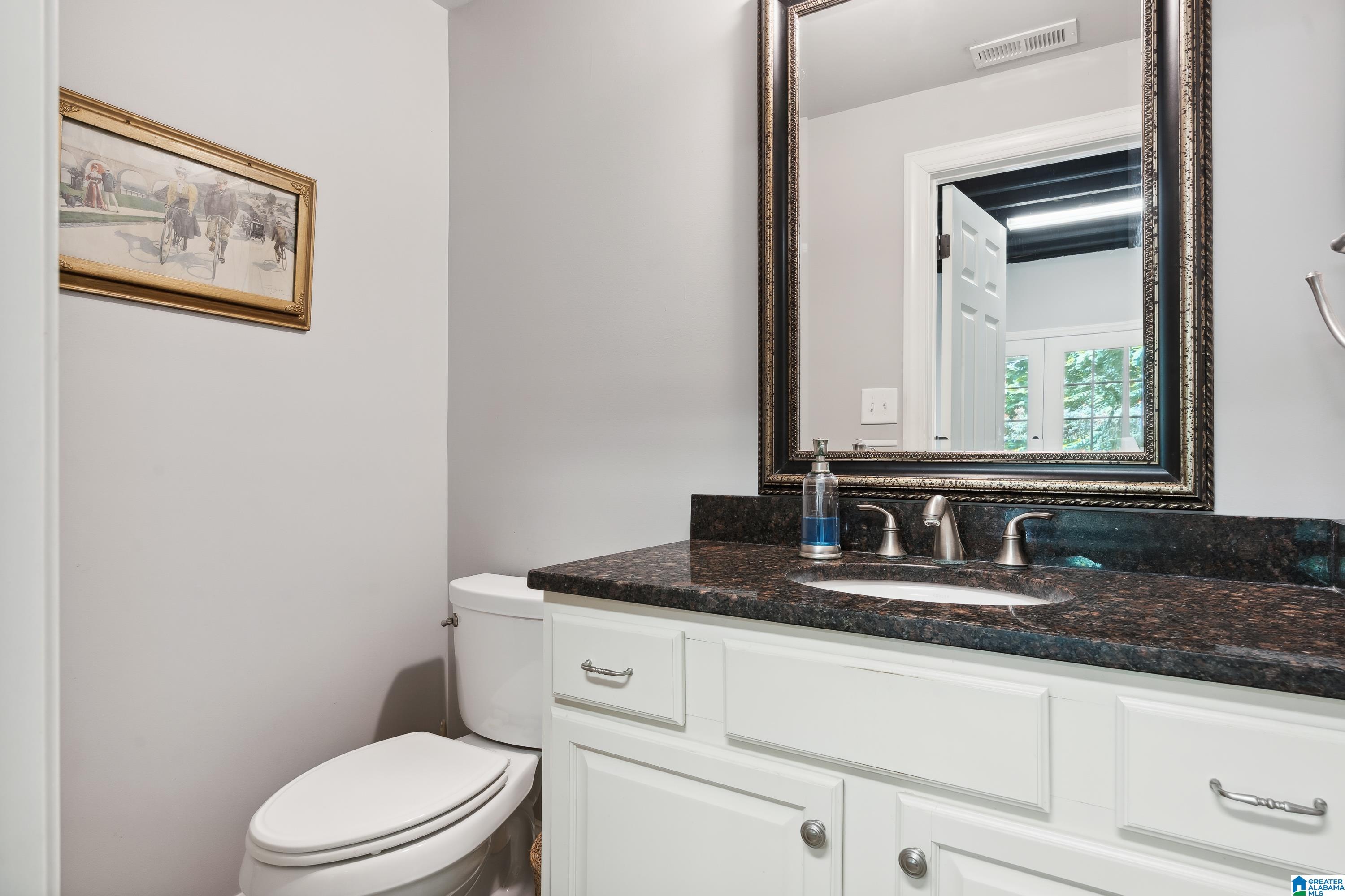 1528 Wellington Road Birmingham, AL 35209 - Photo 37 of 61