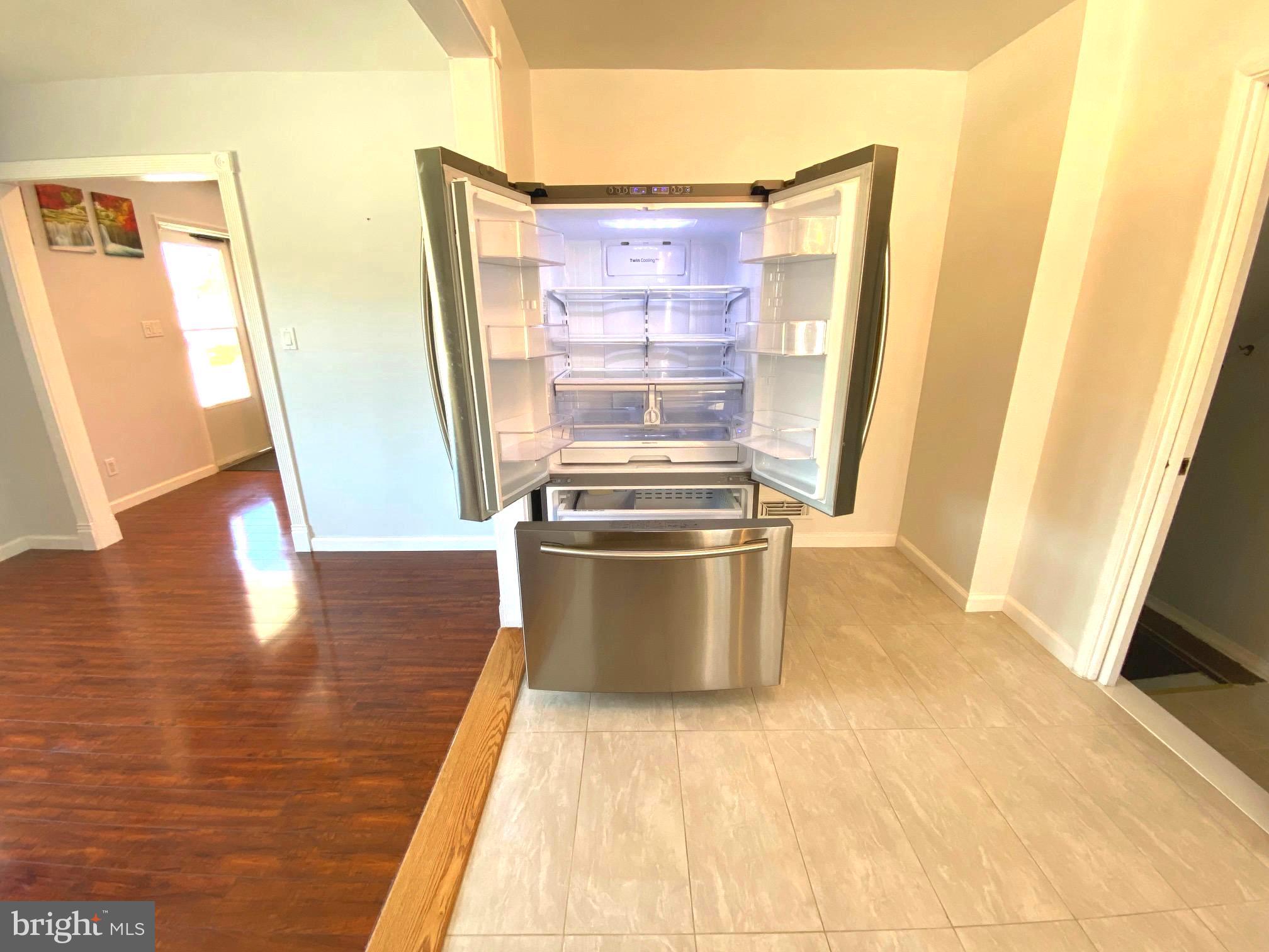 511 Southwell Road Linthicum Heights, MD 21090 - Photo 6 of 32 Gallery Image 6