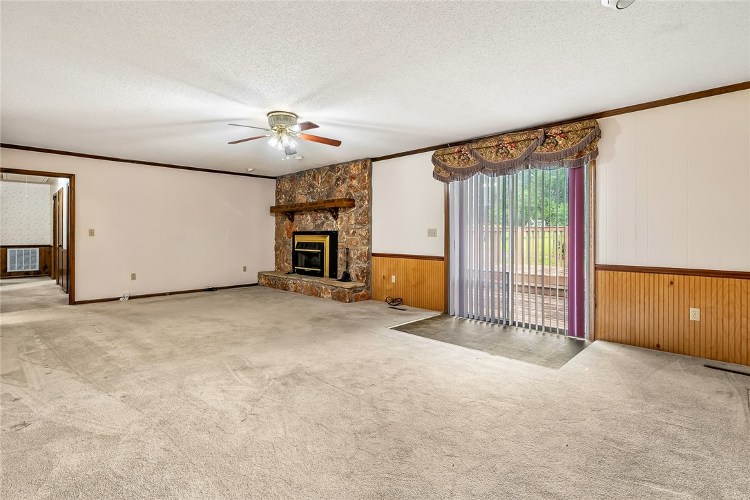 1002 Dickerson Road Anderson, SC 29626 - Photo 8 of 39