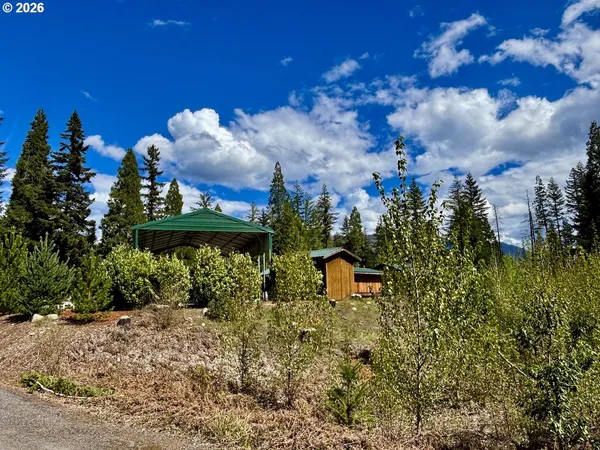 $175,000 | 54432 McKenzie Highway, Unit 41, Blue River, OR 97413