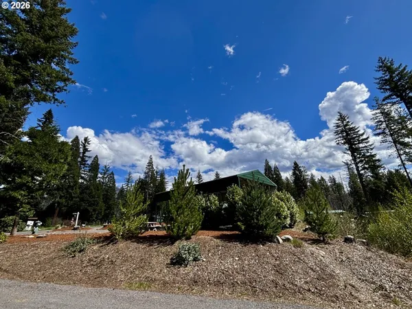 $175,000 | 54432 McKenzie Highway, Unit 41, Blue River, OR 97413