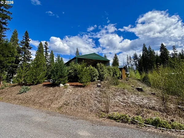 $175,000 | 54432 McKenzie Highway, Unit 41, Blue River, OR 97413