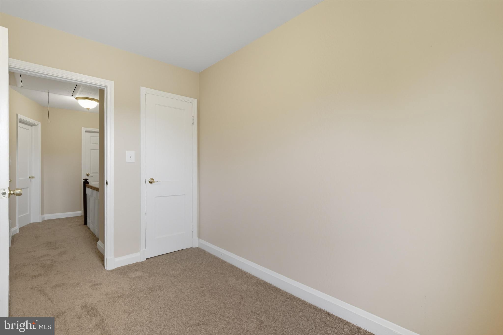 7948 Kavanagh Road Baltimore, MD 21222 - Photo 23 of 26 a view of an empty room