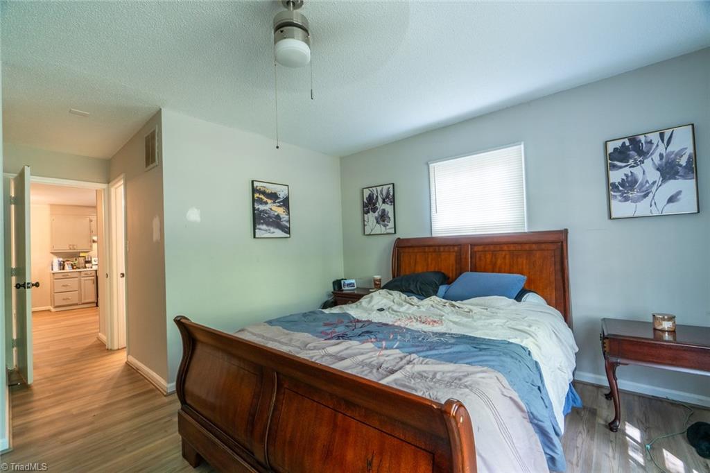 1615 Rankin Road Greensboro, NC 27405 - Photo 12 of 29