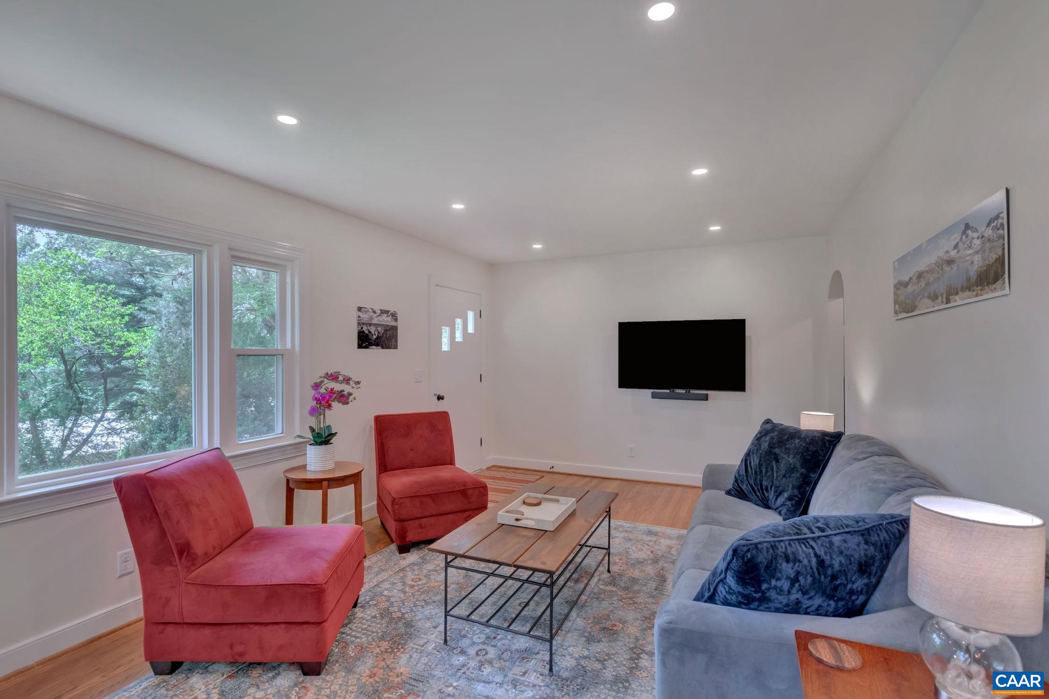 4362 Ivy Road Charlottesville, VA 22903 - Photo 6 of 73